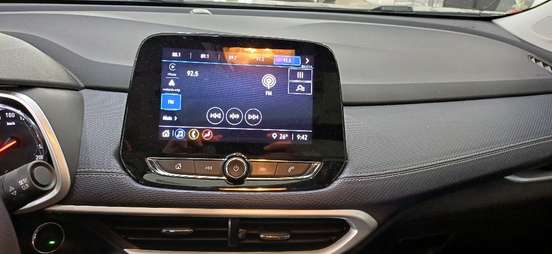 CHEVROLET-TRACKER-2024