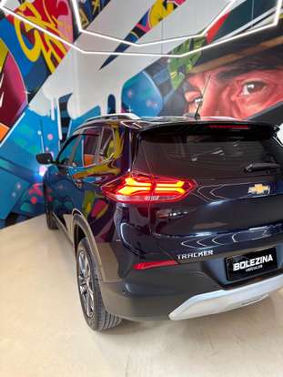 CHEVROLET-TRACKER-2021