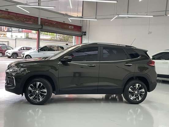 CHEVROLET-TRACKER-2024