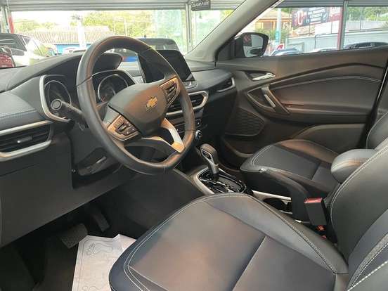 CHEVROLET-TRACKER-2024