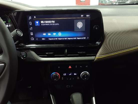 CHEVROLET-TRACKER-2025