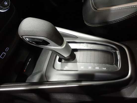 CHEVROLET-TRACKER-2025