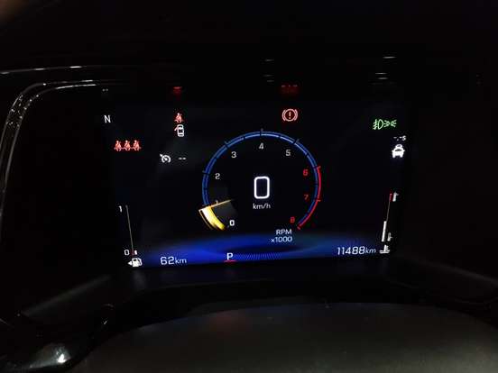 CHEVROLET-TRACKER-2025