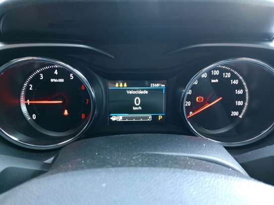 CHEVROLET-TRACKER-2024