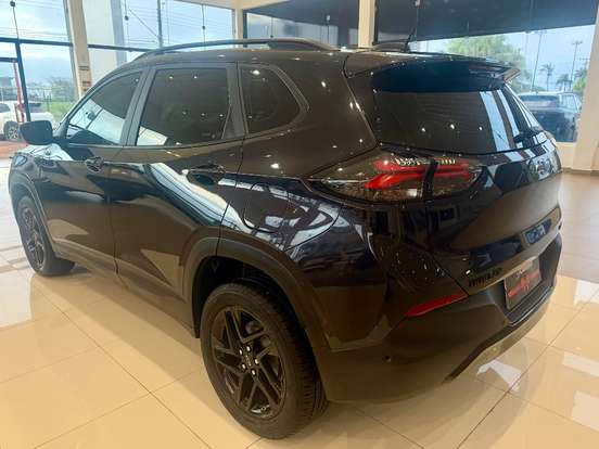 CHEVROLET-TRACKER-2025