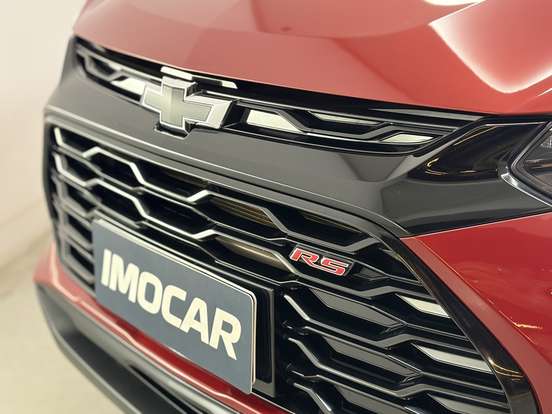 CHEVROLET-TRACKER-2023