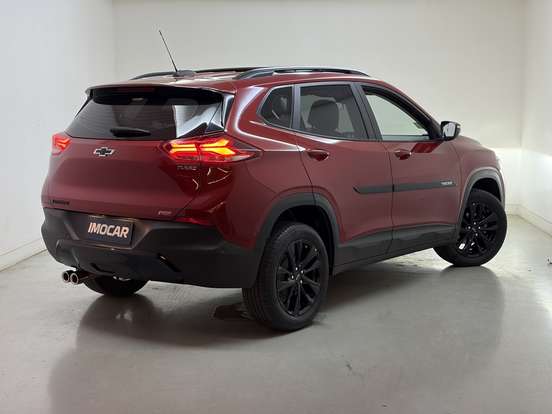 CHEVROLET-TRACKER-2023