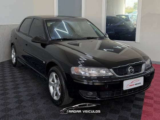 CHEVROLET VECTRA 2.0 MPFI CD 8V GASOLINA 4P MANUAL