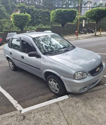CHEVROLET CLASSIC 1.0 MPFI LIFE 8V FLEX 4P MANUAL