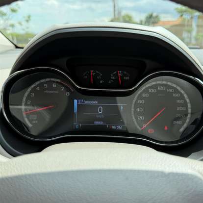 CHEVROLET-CRUZE-2019