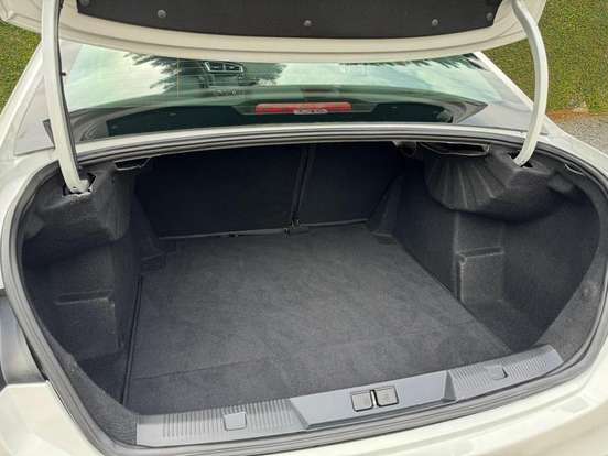 CITROËN-C4 LOUNGE-2.0 MPFI TENDANCE 16V FLEX 4P AUTOMÁTICO CITROËN-C4 LOUNGE-2013