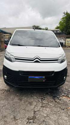 CITROËN-JUMPY-2021