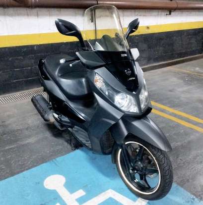 DAFRA-CITYCOM 300i-2012