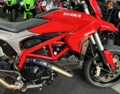 DUCATI HYPERMOTARD 821 DUCATI HYPERMOTARD 821