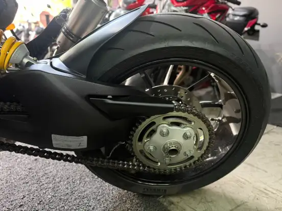 DUCATI-HYPERMOTARD 821 DUCATI-HYPERMOTARD 821-2016