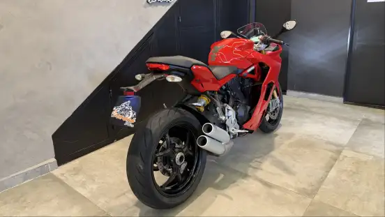 DUCATI-SUPERSPORT S-2019