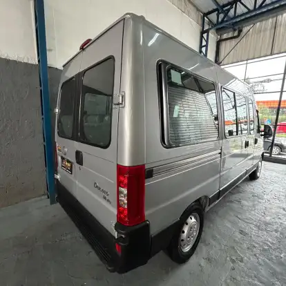 FIAT-DUCATO-2.3 MINIBUS TETO ALTO 8V TURBO DIESEL 3P MANUAL FIAT-DUCATO-2012