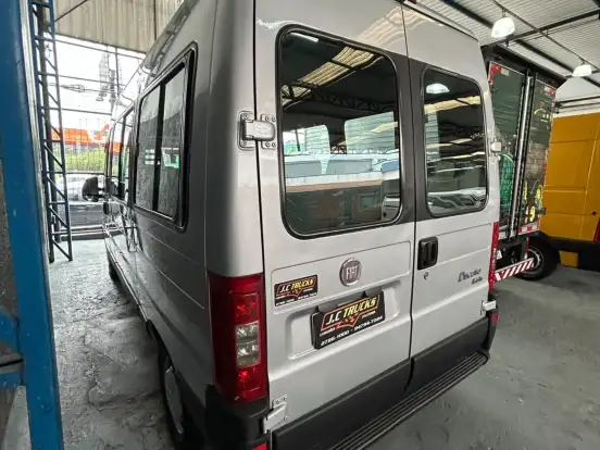 FIAT-DUCATO-2.3 MINIBUS TETO ALTO 8V TURBO DIESEL 3P MANUAL FIAT-DUCATO-2012