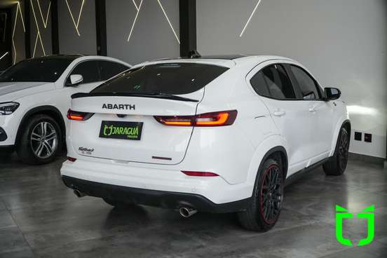 FIAT-FASTBACK-1.3 TURBO 270 FLEX ABARTH AT6 FIAT-FASTBACK-2024