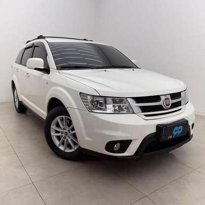 FIAT-FREEMONT-2013