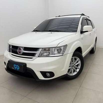 FIAT-FREEMONT-2013