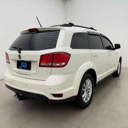 FIAT-FREEMONT-2.4 PRECISION 16V GASOLINA 4P AUTOMÁTICO FIAT-FREEMONT-2013