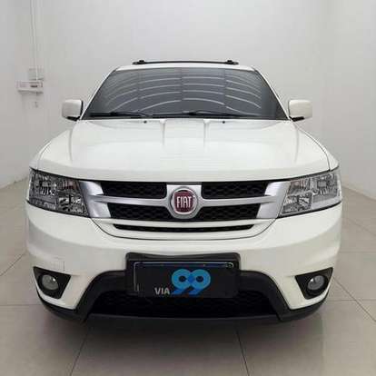 FIAT-FREEMONT-2013