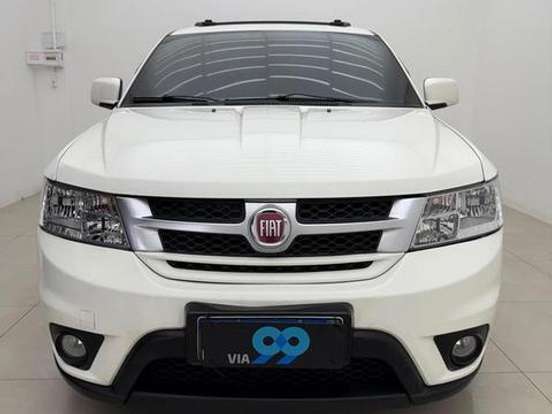 FIAT-FREEMONT-2.4 PRECISION 16V GASOLINA 4P AUTOMÁTICO FIAT-FREEMONT-2013