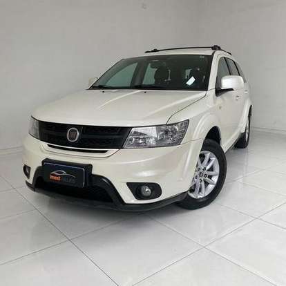 FIAT-FREEMONT-2013