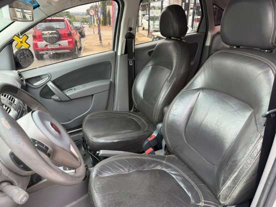 FIAT-GRAND SIENA-2013