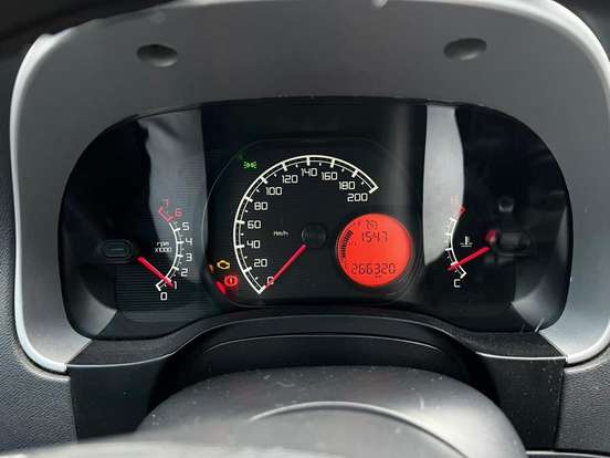 FIAT-PALIO-1.4 MPI ATTRACTIVE WEEKEND 8V FLEX 4P MANUAL FIAT-PALIO-2014