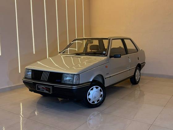 Fiat Premio 1.6 CSL 8V Álcool 4P Manual