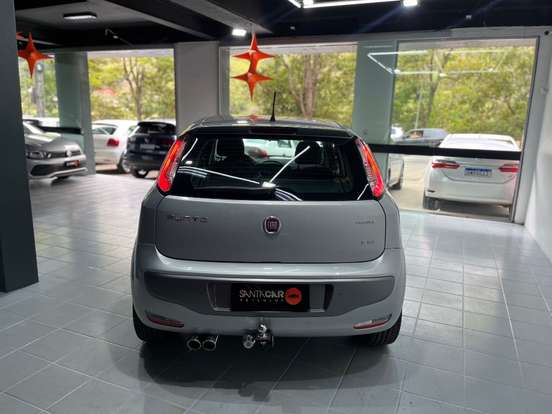 FIAT-PUNTO-1.6 ESSENCE 16V FLEX 4P MANUAL FIAT-PUNTO-2015