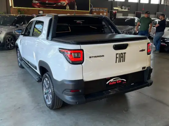 FIAT-STRADA-1.0 TURBO 200 FLEX ULTRA CD CVT FIAT-STRADA-2023