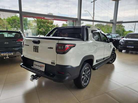 FIAT-STRADA-1.0 TURBO 200 FLEX ULTRA CD CVT FIAT-STRADA-2024