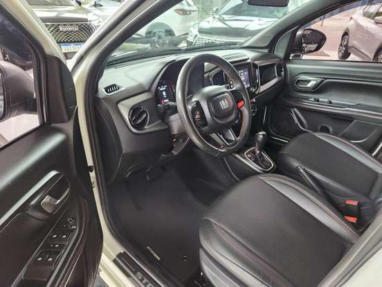 FIAT-STRADA-2024