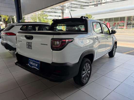 FIAT-STRADA-2024
