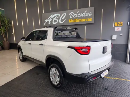 FIAT-TORO-1.8 16V EVO FLEX FREEDOM AT6 FIAT-TORO-2017