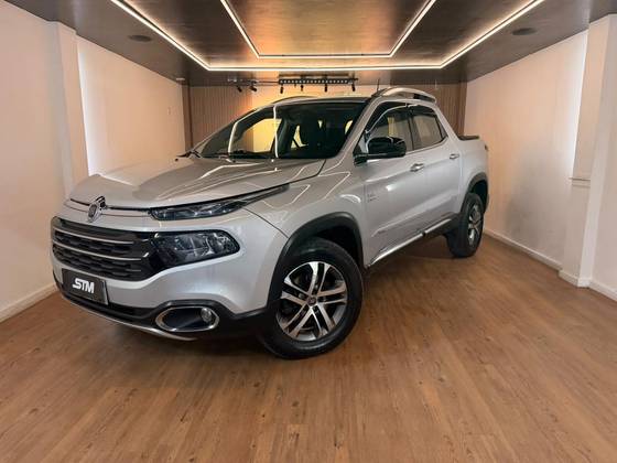 FIAT TORO 2.0 16V TURBO DIESEL VOLCANO 4WD AT9