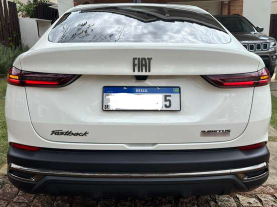 FIAT-FASTBACK-2024