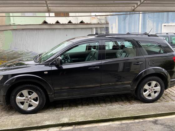 FIAT FREEMONT 2.4 PRECISION 16V GASOLINA 4P AUTOMÁTICO