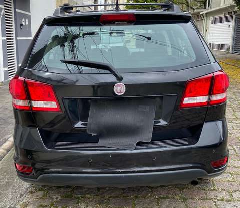 FIAT-FREEMONT-2011