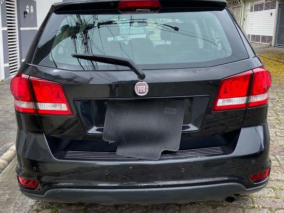 FIAT-FREEMONT-2.4 PRECISION 16V GASOLINA 4P AUTOMÁTICO FIAT-FREEMONT-2011