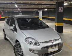 FIAT PUNTO 1.8 SPORTING 16V FLEX 4P AUTOMATIZADO FIAT PUNTO 1.8 SPORTING 16V FLEX 4P AUTOMATIZADO