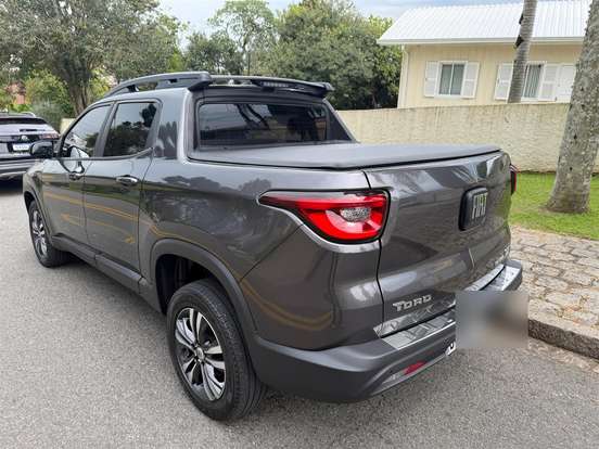 FIAT-TORO-1.3 TURBO 270 FLEX FREEDOM AT6 FIAT-TORO-2023