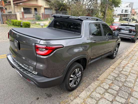 FIAT-TORO-2023