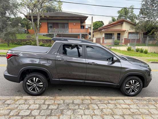FIAT-TORO-1.3 TURBO 270 FLEX FREEDOM AT6 FIAT-TORO-2023