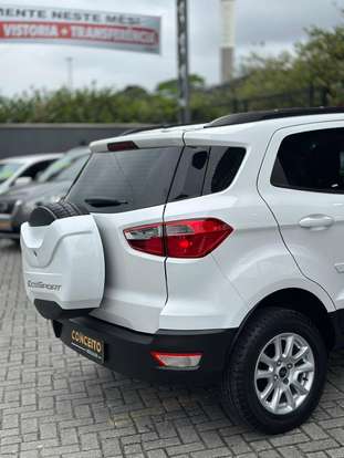 FORD-ECOSPORT-2018