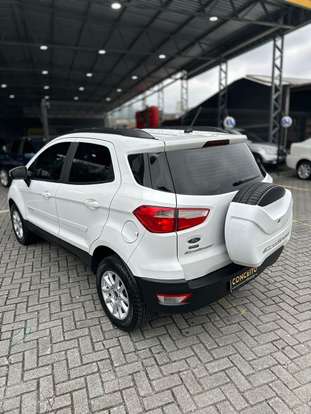 FORD-ECOSPORT-2018