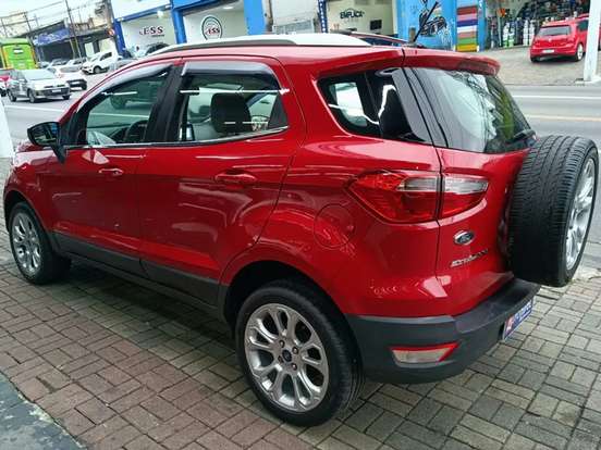 FORD-ECOSPORT-2017